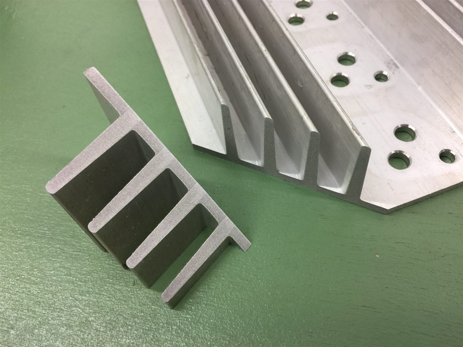 Aluminum parts with parallel fins
